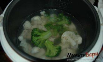 Грибной крем-суп с брокколи в мультиварке фото