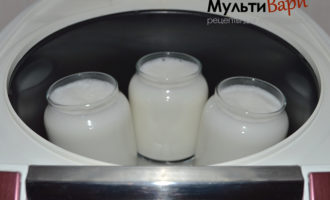 Йогурт на закваске в мультиварке фото