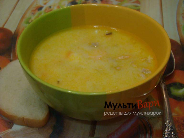 Сырный рыбный суп в мультиварке фото